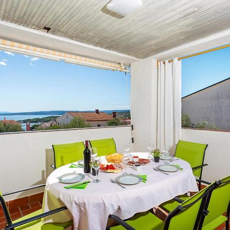 קרק 3 Bedroom Stunning Apartment In Krk מראה חיצוני תמונה